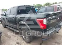 2018 Nissan TITAN фото