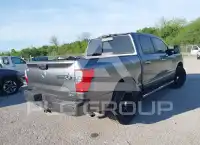 2018 Nissan TITAN фото