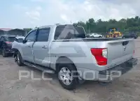 2018 Nissan TITAN фото