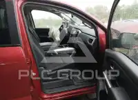 2018 Nissan TITAN фото
