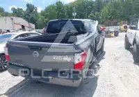 2018 Nissan TITAN фото