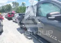 2018 Nissan TITAN фото