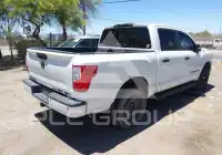 2018 Nissan TITAN фото