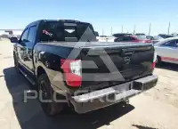 2018 Nissan TITAN photo
