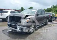 2018 Nissan TITAN фото