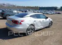 2018 Nissan MAXIMA photo