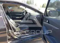 2018 Nissan MAXIMA photo