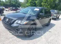 2018 Nissan PATHFINDER photo