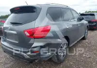 2018 Nissan PATHFINDER photo
