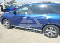2018 Nissan PATHFINDER photo