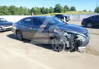 2018 Nissan ALTIMA фото