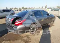 2018 Nissan ALTIMA photo