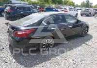 2018 Nissan ALTIMA фото