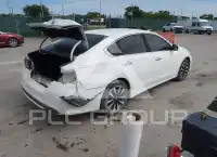 2018 Nissan ALTIMA photo