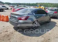 2018 Nissan ALTIMA фото