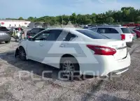 2018 Nissan ALTIMA фото
