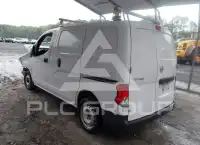 2018 Nissan NV 200 фото