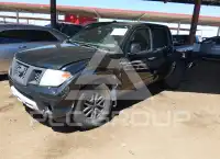 2018 Nissan FRONTIER photo