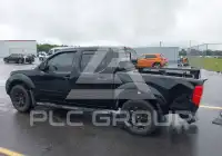 2018 Nissan FRONTIER фото