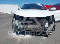 2018 Nissan ROGUE photo