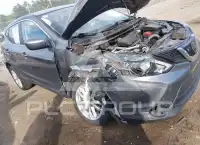 2018 Nissan ROGUE фото