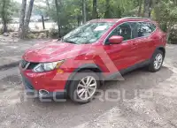 2018 Nissan ROGUE photo