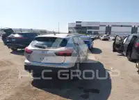 2018 Nissan ROGUE photo