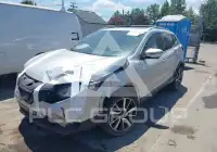 2018 Nissan ROGUE фото