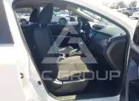 2018 Nissan ROGUE photo