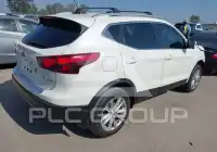 2018 Nissan ROGUE photo