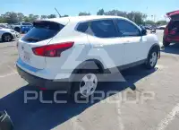2018 Nissan ROGUE photo