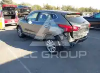 2018 Nissan ROGUE photo