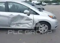 2018 Nissan VERSA фото