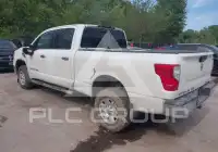 2018 Nissan TITAN фото