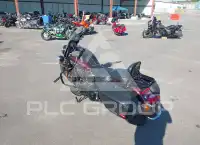 2018 Harley-Davidson FLHC фото