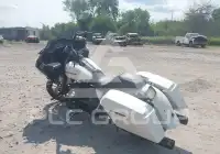 2018 Harley-Davidson FLTRX photo