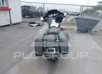 2018 Harley-Davidson FLHX фото