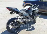 2018 Kawasaki EX400 фото