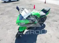 2018 Kawasaki EX400 фото