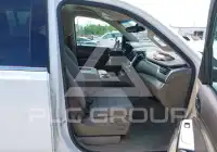 2018 Chevrolet Suburan фото