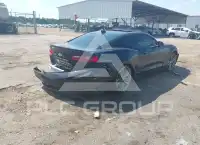 2018 Chevrolet Camaro photo