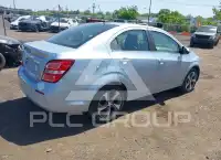 2018 Chevrolet Sonic фото
