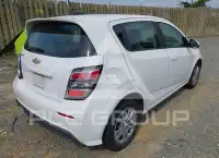 2018 Chevrolet Sonic фото