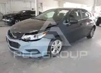 2018 Chevrolet Cruze photo