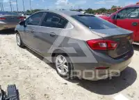 2018 Chevrolet Cruze photo