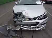 2018 Chevrolet Cruze фото