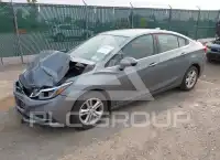 2018 Chevrolet Cruze photo