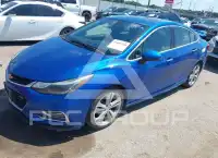 2018 Chevrolet Cruze photo