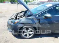 2018 Chevrolet Cruze photo