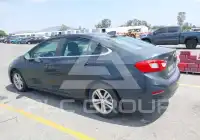 2018 Chevrolet Cruze photo
